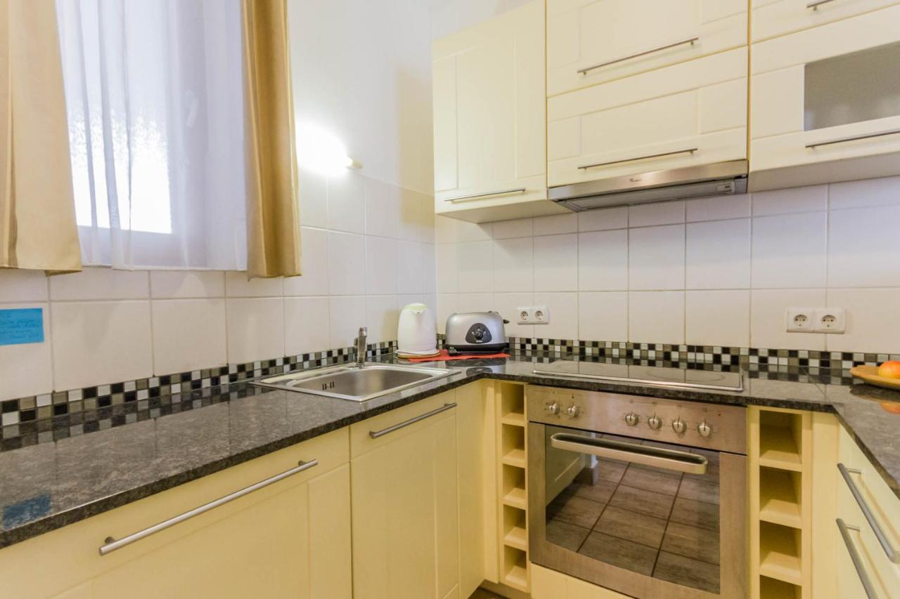 Lovag Charming Apartment In The Center-Ac Будапеща Екстериор снимка
