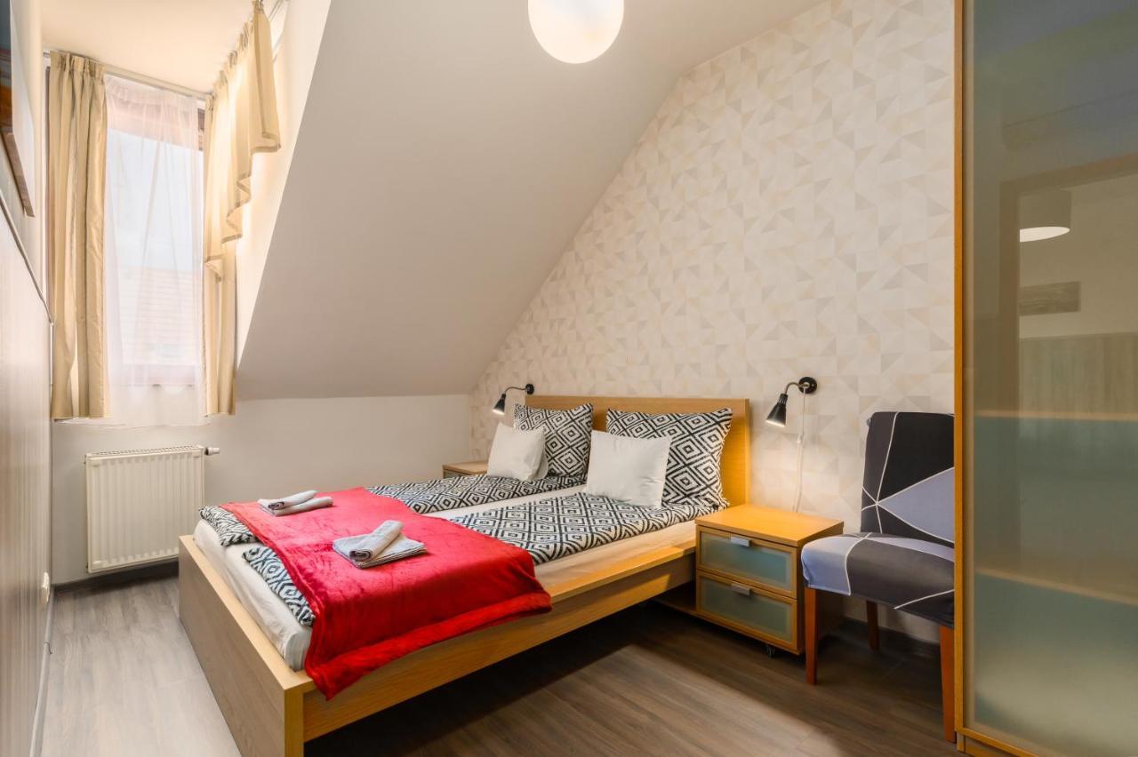 Lovag Charming Apartment In The Center-Ac Будапеща Екстериор снимка