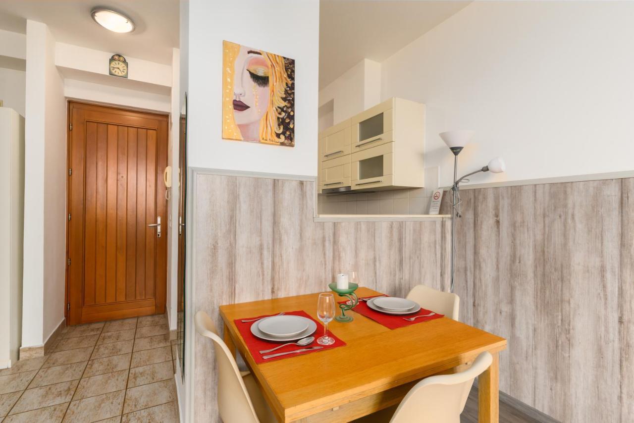 Lovag Charming Apartment In The Center-Ac Будапеща Екстериор снимка